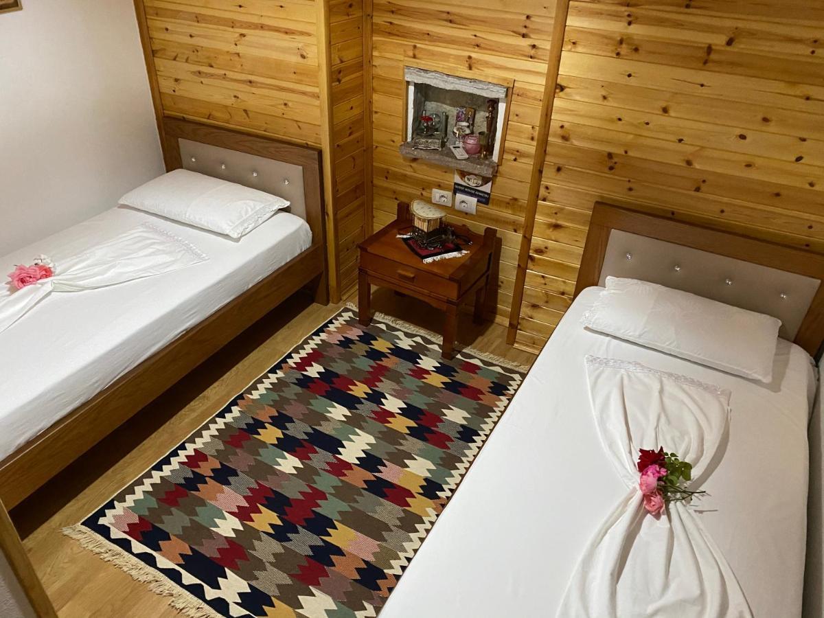 Ahmetaj Guest House Гірокастра Екстер'єр фото